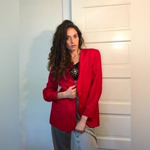 Vintage Jones New York Red Silk Five Button & Three Pocket Fashion Blazer